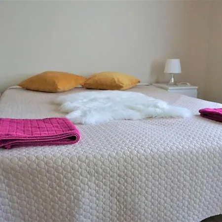 Villa Comfortable Rica House In The Centre In *